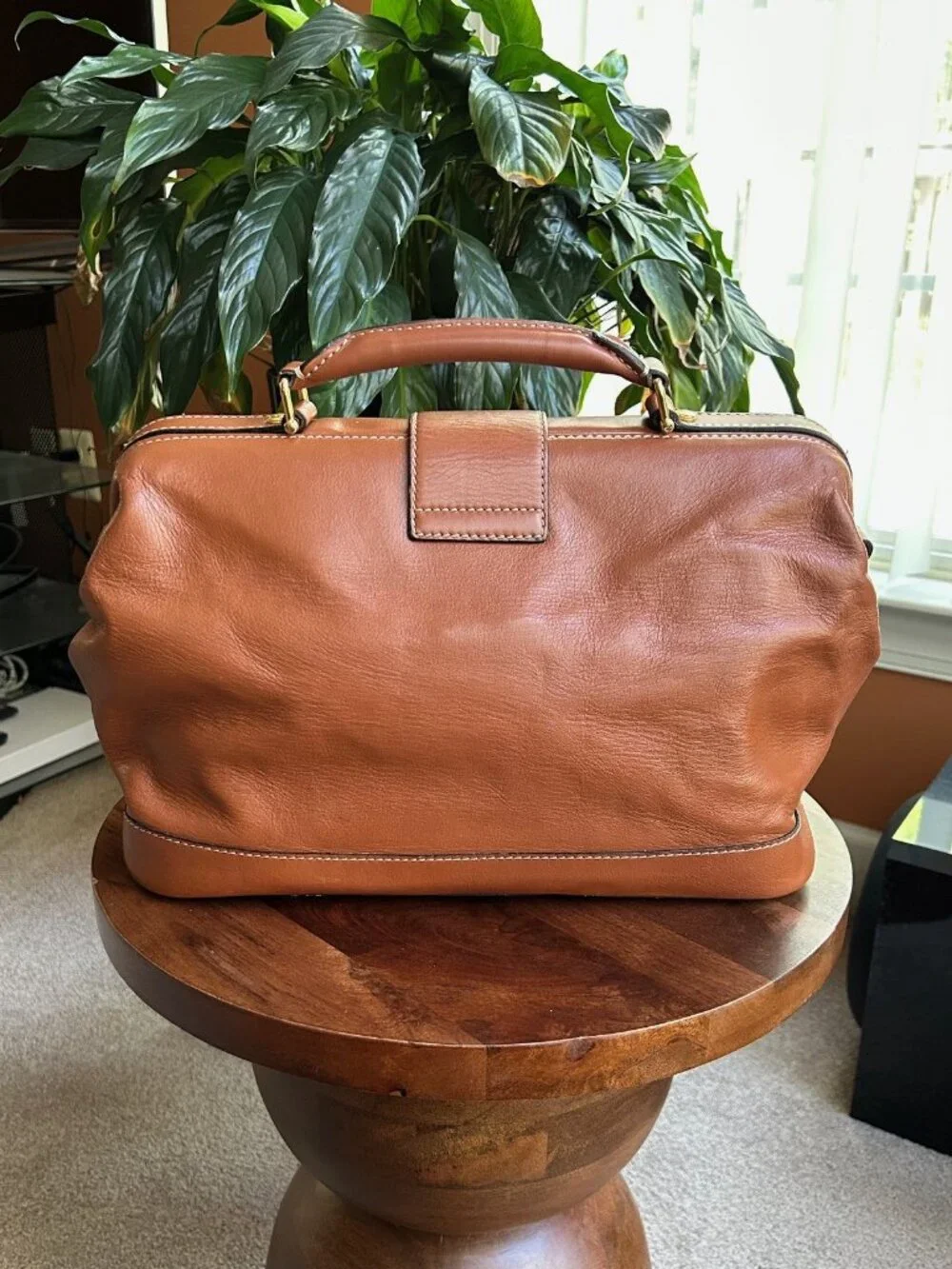 CELINE Smooth Calfskin Doctor Frame Bag British Tan 👜 - Picture 6 of 13